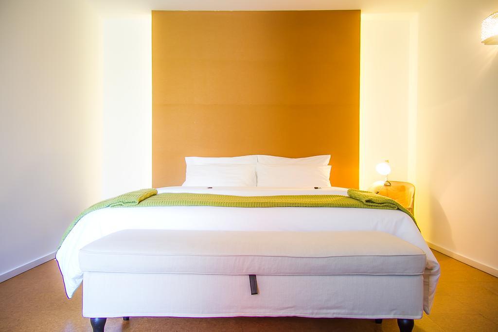 Liiiving In Porto | Oporto Garden Pool House Exterior foto